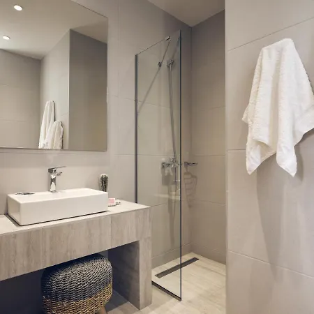 Villa Aguacate Meliti With Heated Private Swimming Pool *